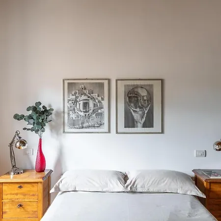 Apartment Iflat Homey In Campo De'fiori Rome
